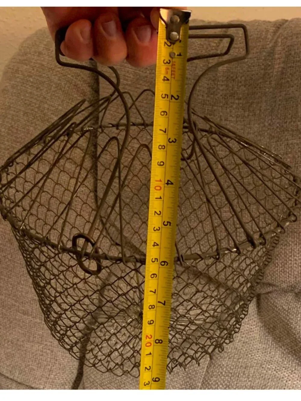 Vintage Farmhouse Collapsible Metal Wire Mesh Egg Basket